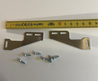 Ramme beslag til siderne som sæt. 